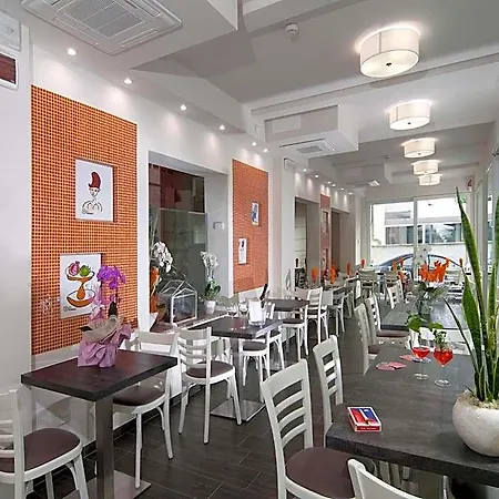 Hotel Casablanca 3*